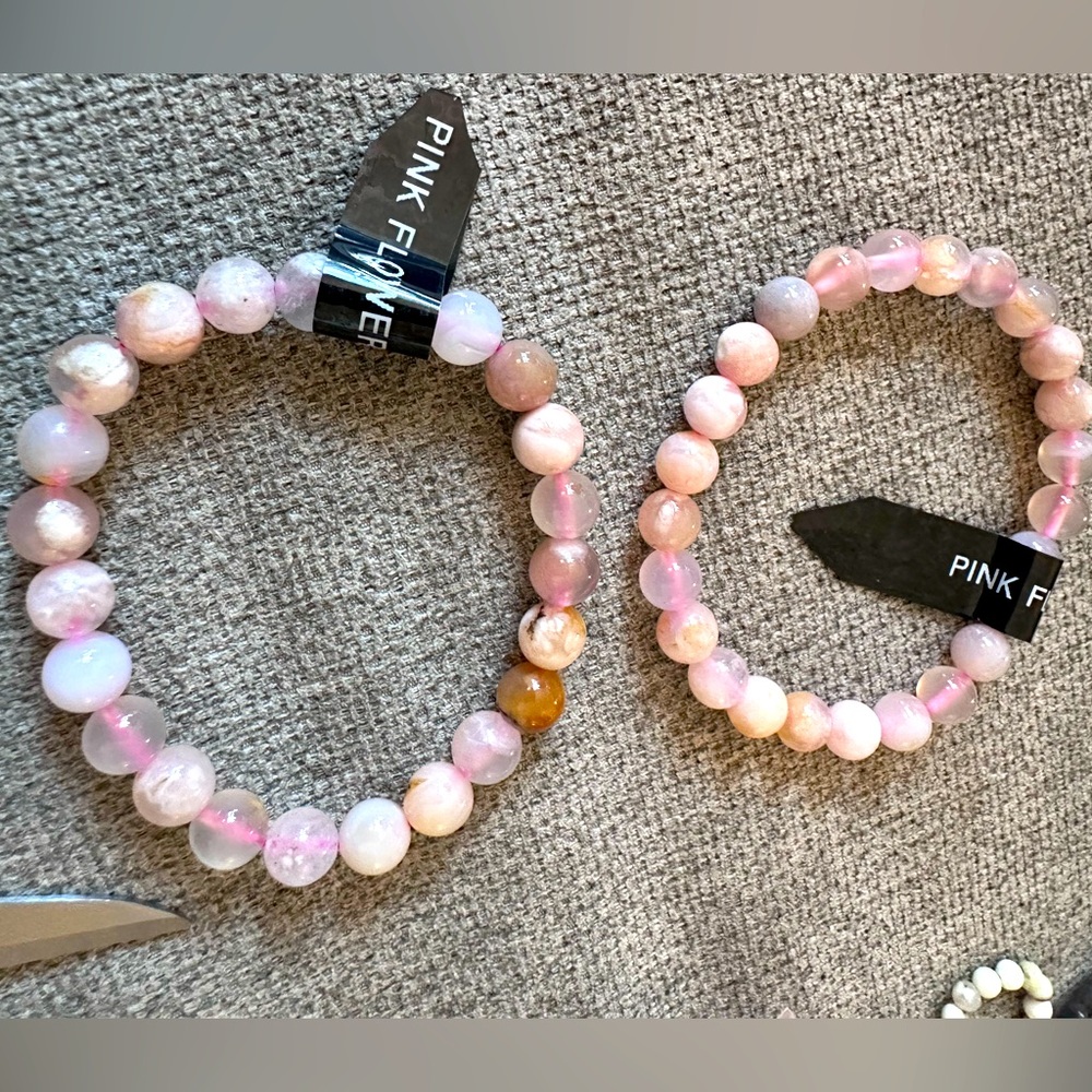 Pink Flower Agate Crystal Bracelet - Picture 4 of 4